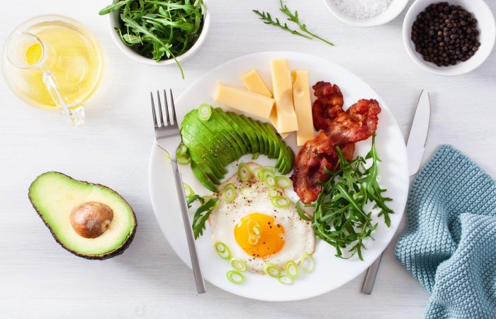 Pros and Cons of the Atkins Diet