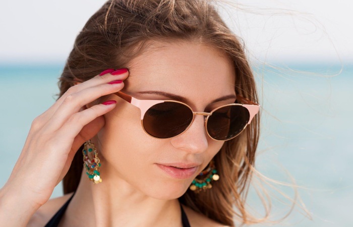 Statement Earrings to Spice Up Your Summer Look