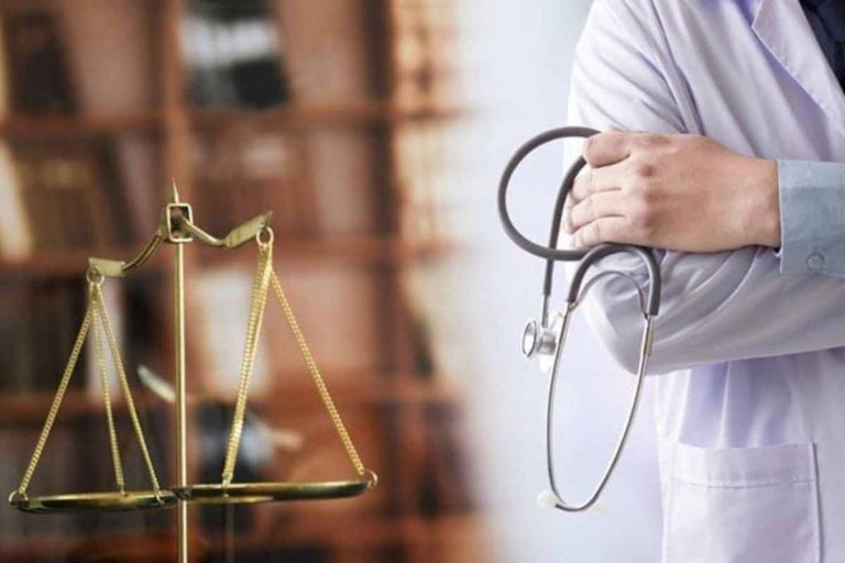 When to Consult a Medical Malpractice Attorney: Recognizing the Signs