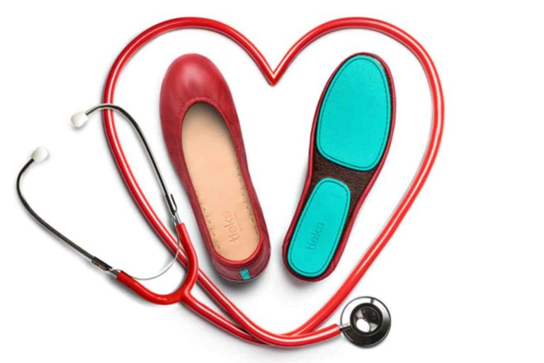 The Nurse’s Dilemma Solved: Why Healthcare Workers Are Switching to Flats like Tieks for 12-Hour Shifts