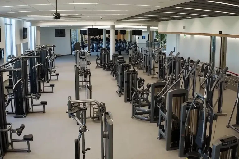 Renting Fitness Equipment: A Smarter Way to Build Your Home Workout Space